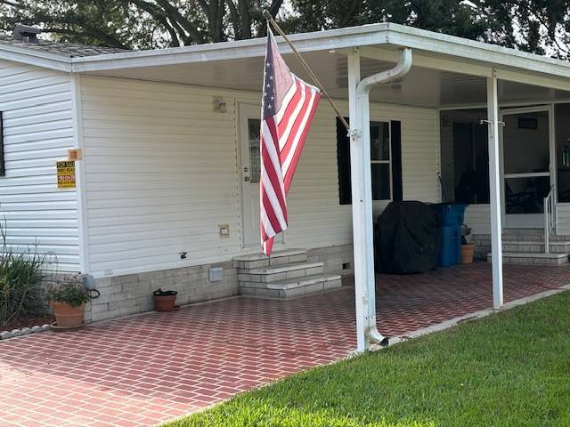 305 Winter Garden Court a Lake Alfred, FL Mobile or Manufactured Home for Sale